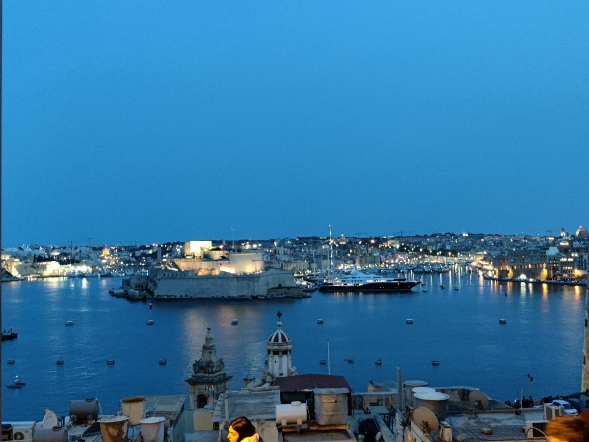 Ripple 23 Savynomad Harbour Residences Валета Екстериор снимка